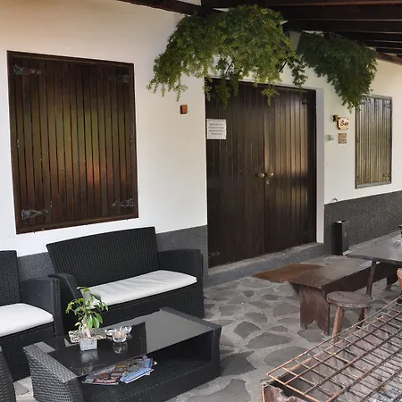 Semesterpark Do Pomar - Self Check-in Santana (Madeira)