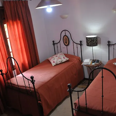 Do Pomar - Self Check-in