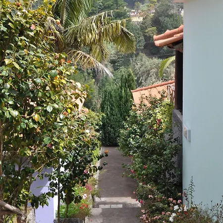 Do Pomar - Self Check-in Semesterpark 4*