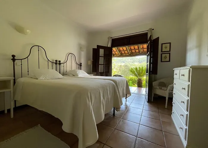 Do Pomar - Self Check-in