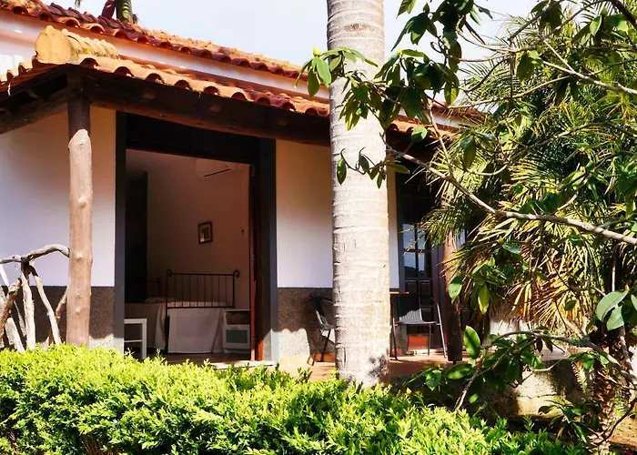 Do Pomar - Self Check-in Santana (Madeira)