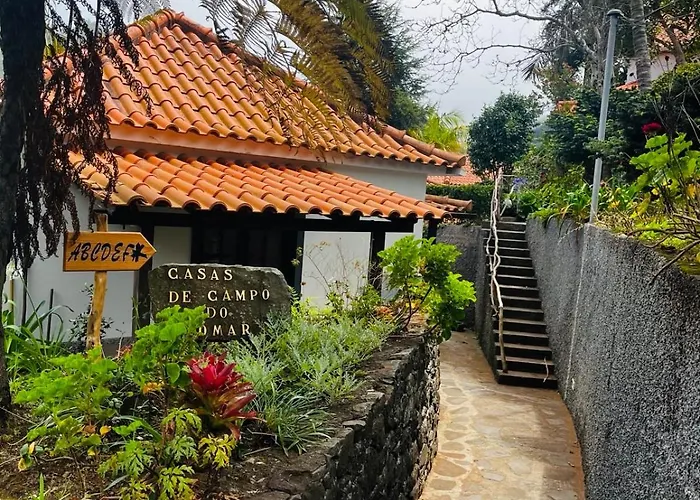 Do Pomar - Self Check-in